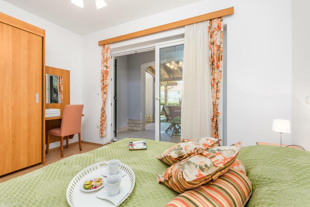 Villas Rab Palit 外观 照片