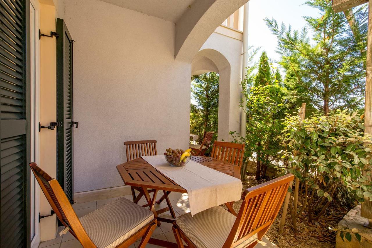 Villas Rab Palit 外观 照片