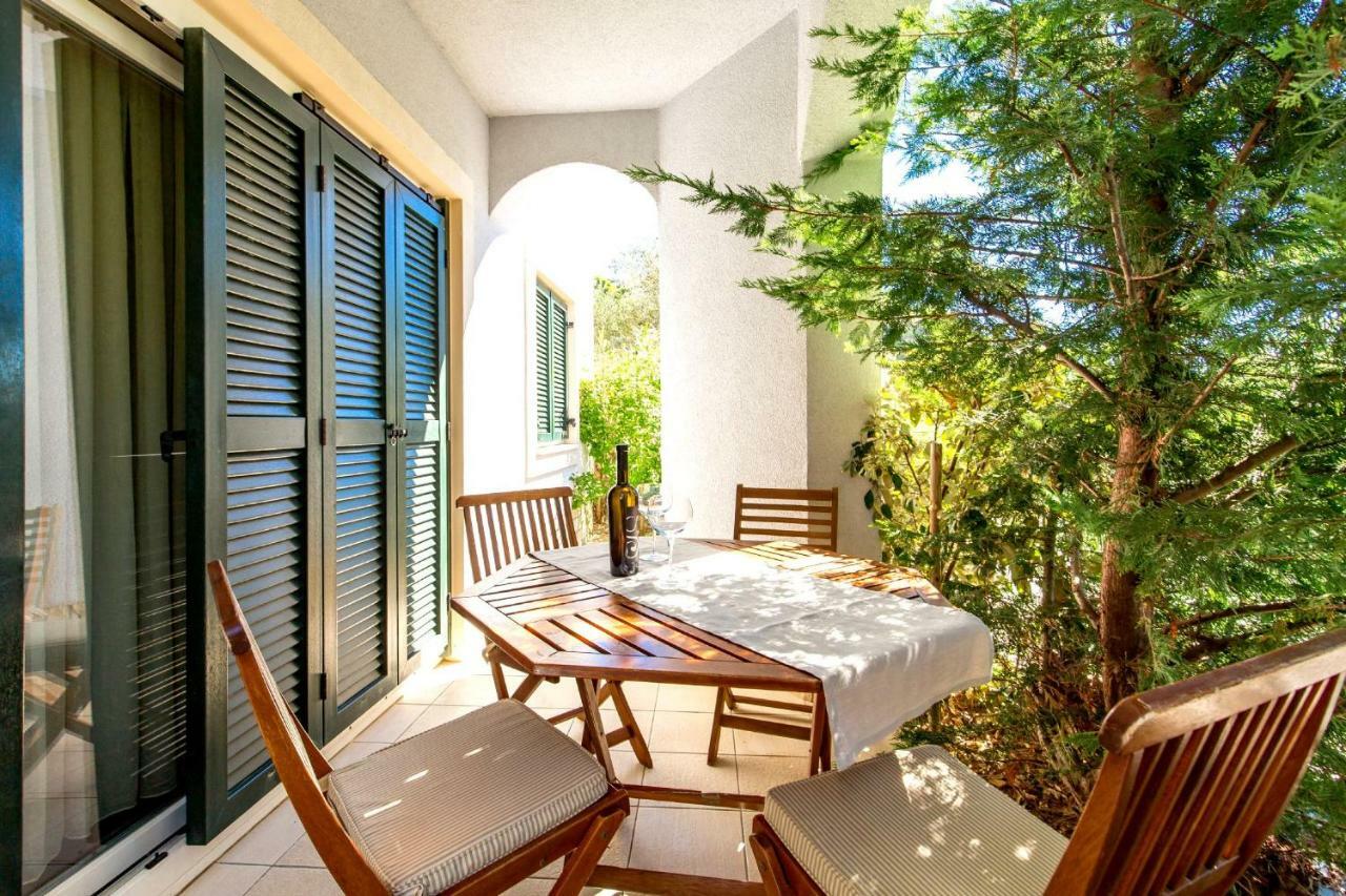 Villas Rab Palit 外观 照片