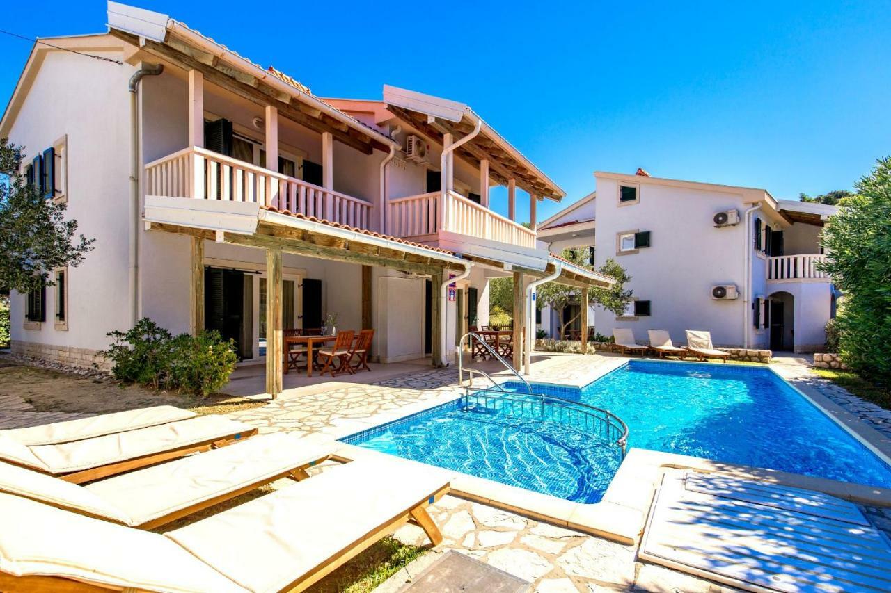 Villas Rab Palit 外观 照片